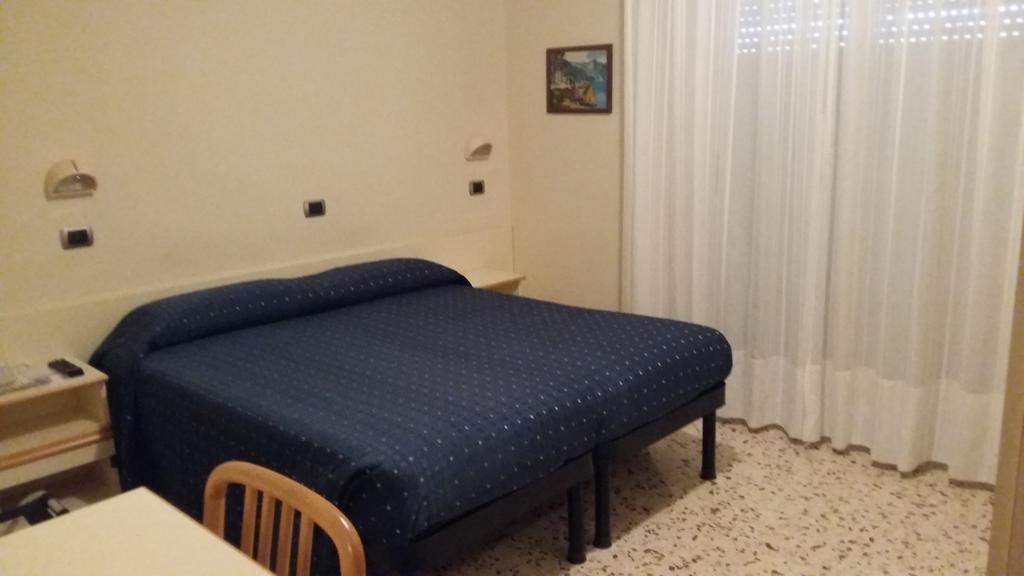 Hotel Royal Misano Adriatico Quarto foto